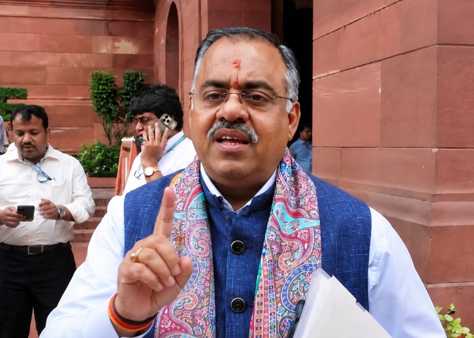 भगवंत मान सरकार ने पंजाब को कर्ज की दलदल में धकेला,...